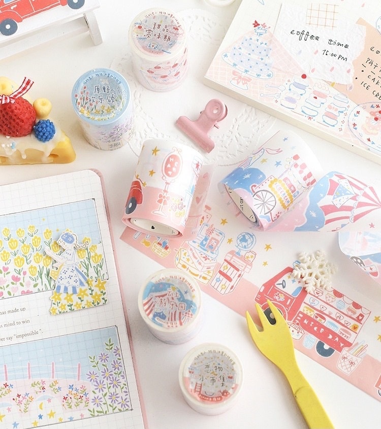 3m Wonderful Life Washi Tape - Christmas and DIY Craft, featuring cute and colorful holiday-themed designs, perfect for decorating journals, scrapbooks, and festive crafts.